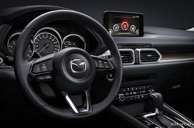 Mazda CX-5 Noir салон