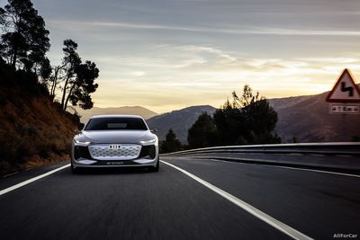 Концепт Audi A6 e-tron